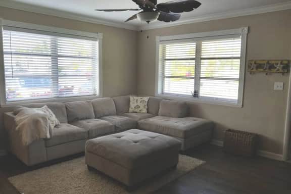 Beach Block Bungalow, everything you need. Clean, safe and updated. - Image 5