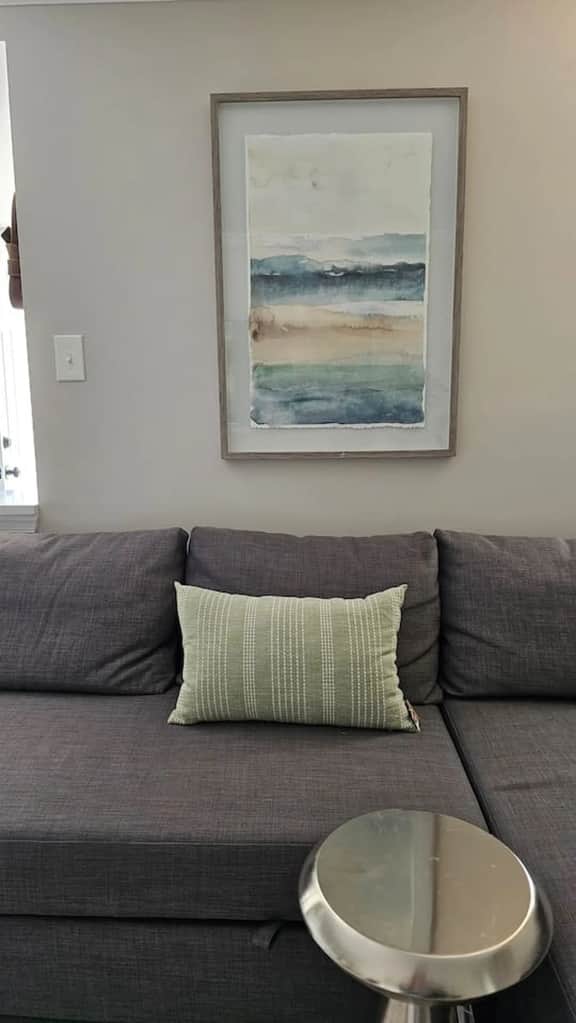 Cozy, quiet, clean and updated. - Image 2