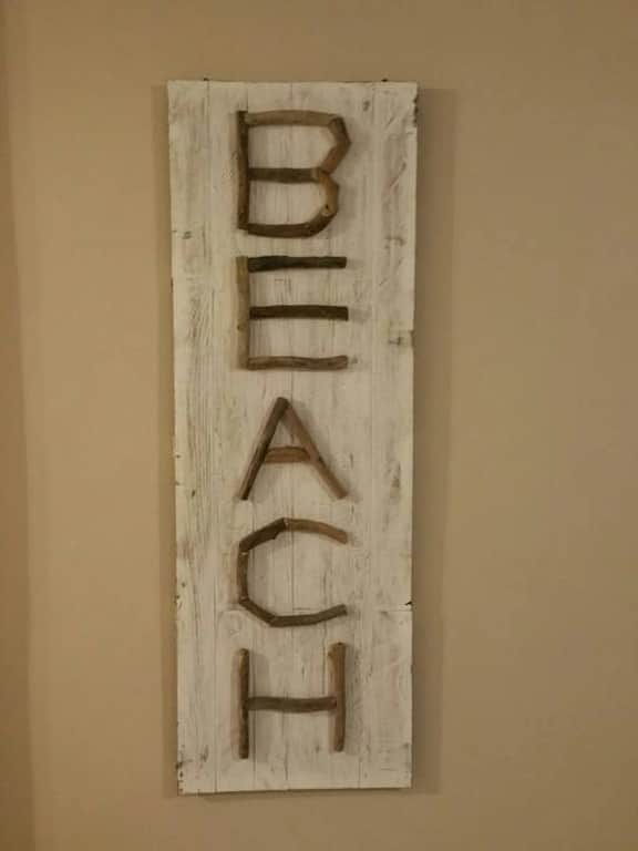 Studio Walk to the Beach. Everything you need. Clean, safe with everything you need. . - Image 3