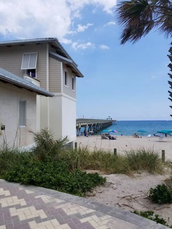 Apt A, 10th St. Best beach block location in Pompano, Clean, safe with everything you need. - Image 1