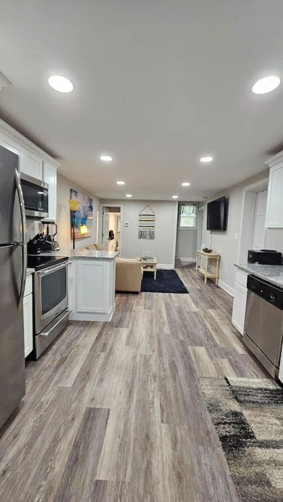 Unit B, cozy, clean and quiet. - Image 1